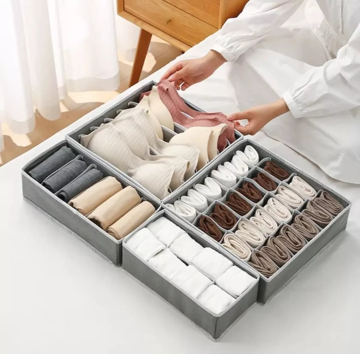 Organizador Ropa Interior Medias Plegable Set X 4 Pzas Cajon